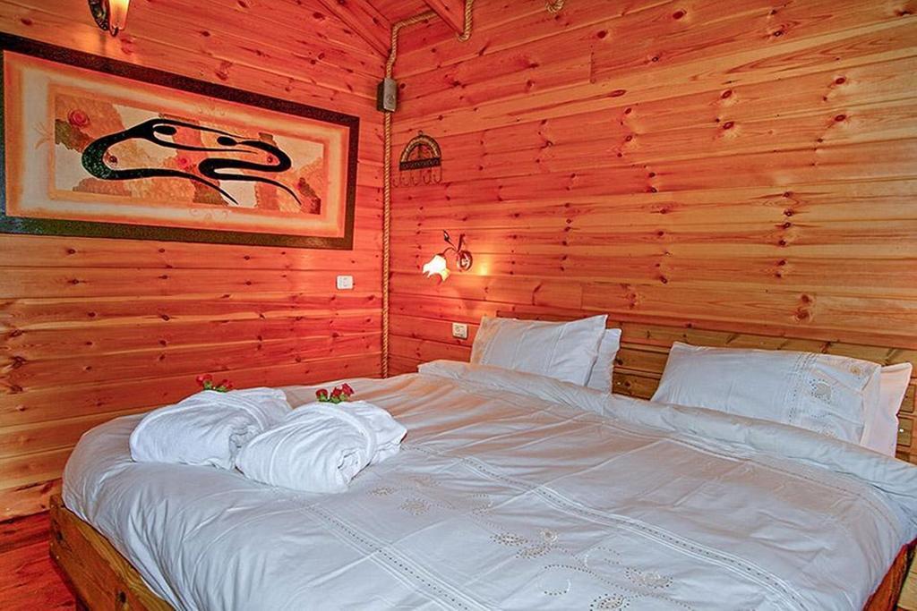 Between Sunrise And Sunset Suites Ya'ara Екстер'єр фото