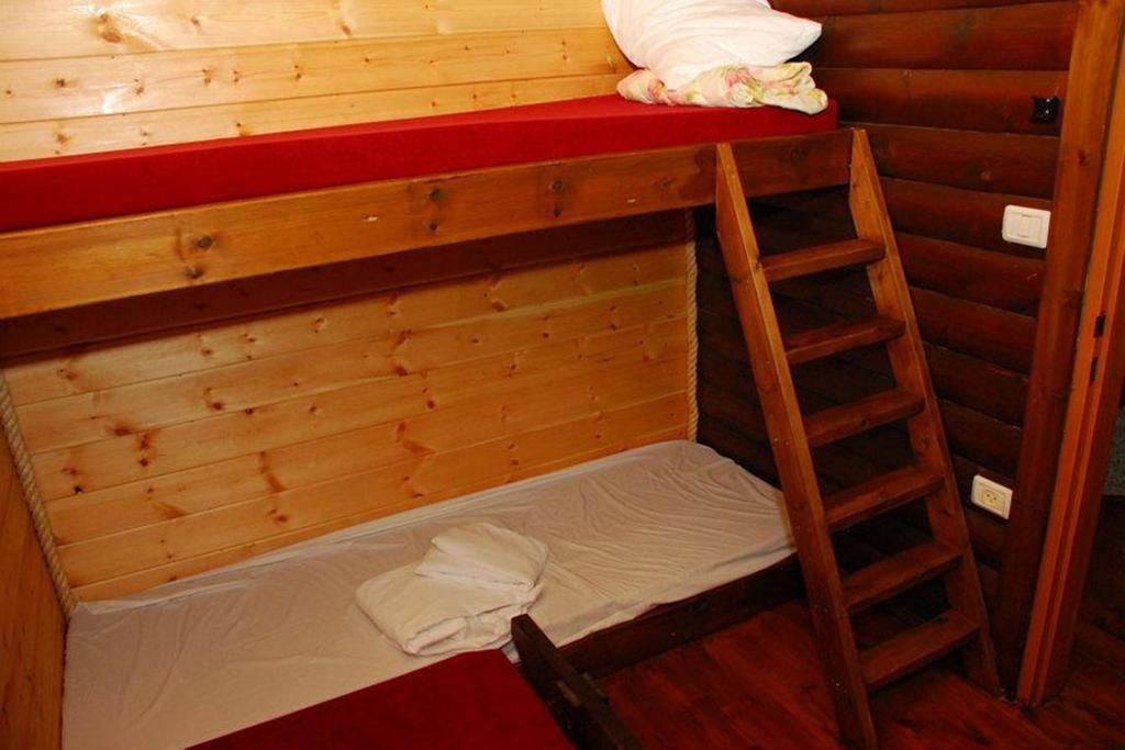Between Sunrise And Sunset Suites Ya'ara Екстер'єр фото
