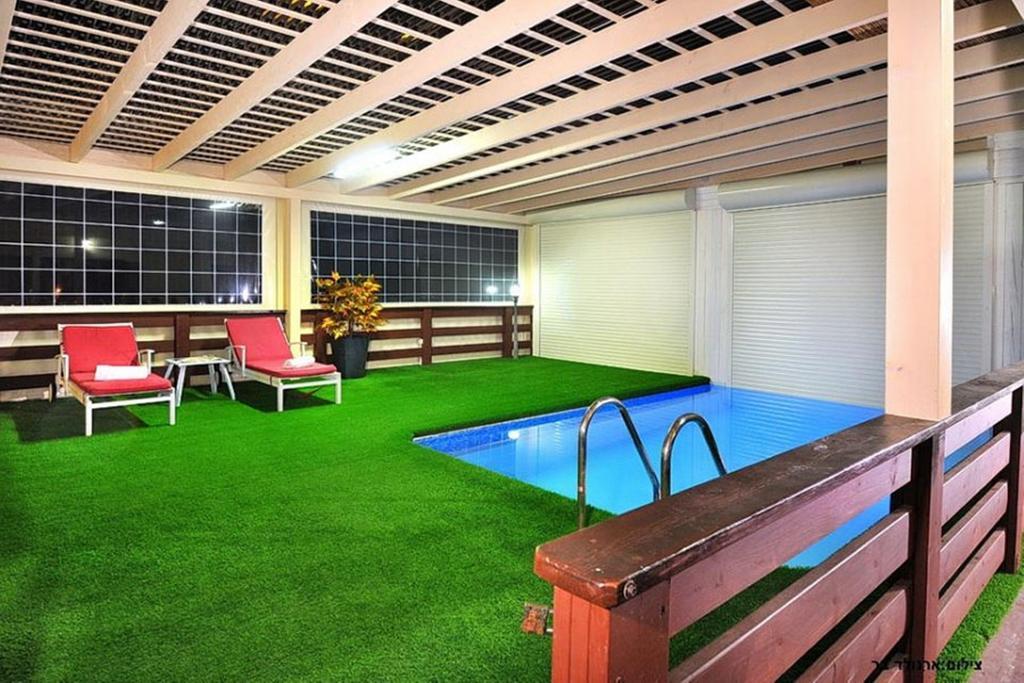 Between Sunrise And Sunset Suites Ya'ara Екстер'єр фото