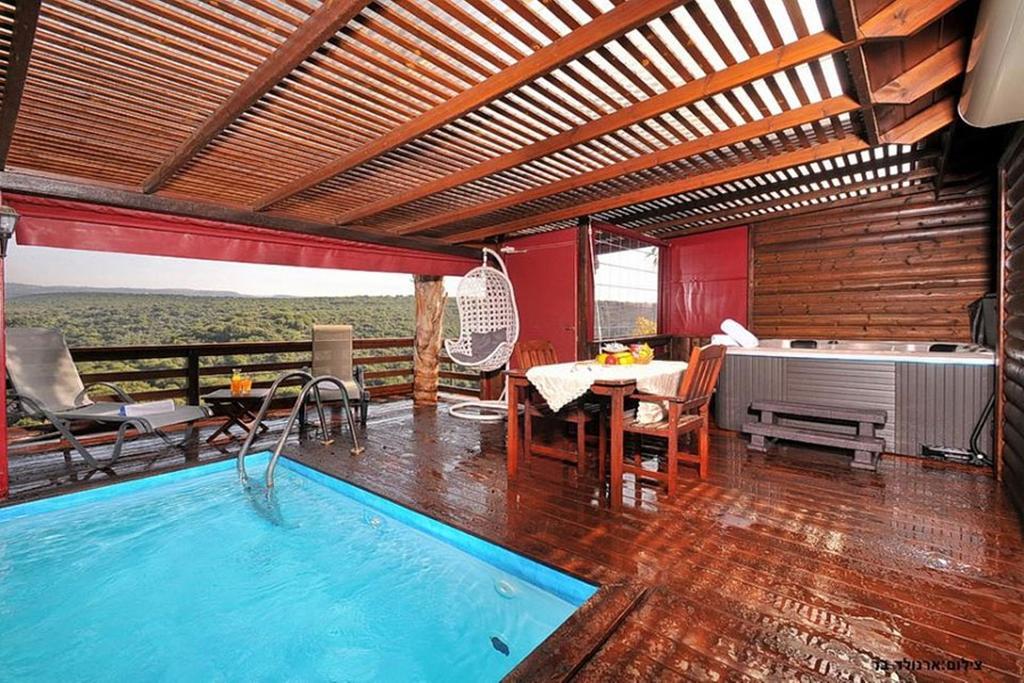 Between Sunrise And Sunset Suites Ya'ara Екстер'єр фото