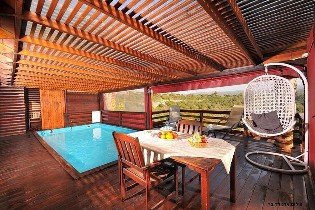 Between Sunrise And Sunset Suites Ya'ara Екстер'єр фото